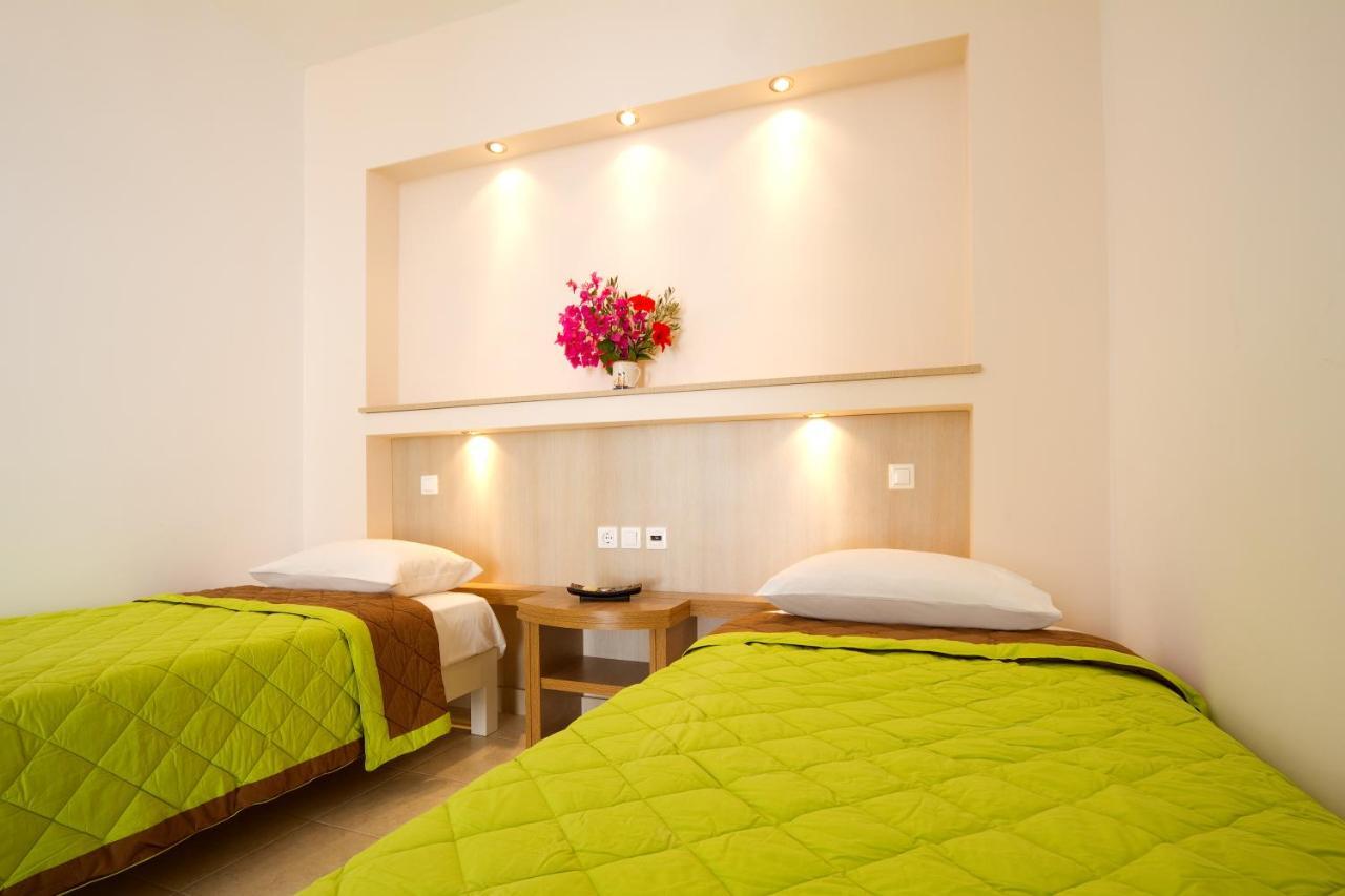 Galaxy Hotel Mylopotas Quarto foto